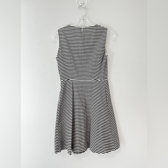 Kate Spade Saturday Let Loose Dress Fit Flare Black White Stripe Size 0 - Picture 6 of 12